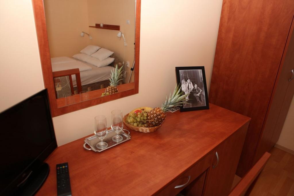 Stan Es Panzio Bed & Breakfast Balatonalmádi Cameră foto